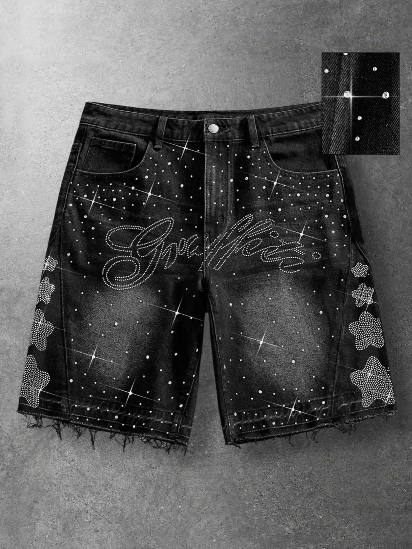 Men'S Black Bedazzled Rhinestone Letter Print Y2K Street Style Denim Shorts Menswear Vintage Washed Raw Hem 5 Point Casual Summer Hip Hop Jorts